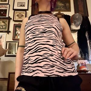 shady lady light pink & black zebra rayon/spandex tank / size small
